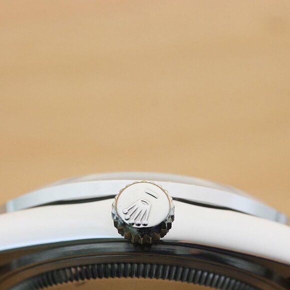 Sale! Rolex Sapphire 36mm Date 18k White Gold Watch - Picture 8 of 8